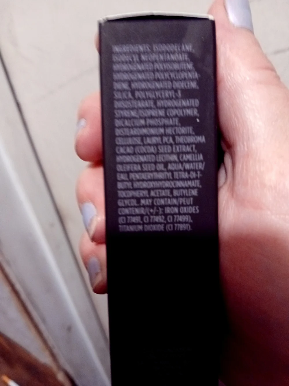 laura mercier lightweight liquid